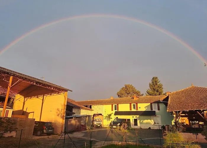 Equipe A 1h De Toulouse Et De L'espagne Apartment Montmaurin